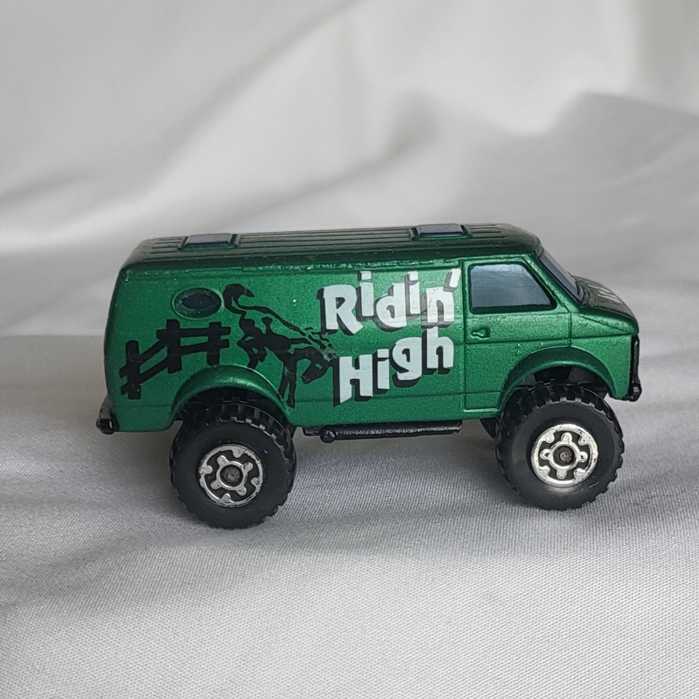 1981 Matchbox 4x4 Chevy van vintage